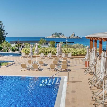 Hotel Palas Petrovac Екстер'єр фото